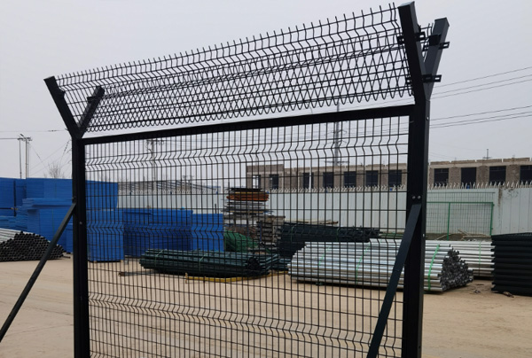 护栏网厂.jpg