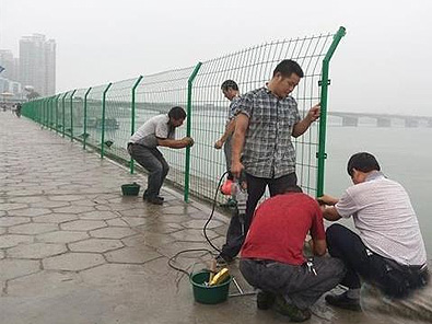 护栏3.jpg